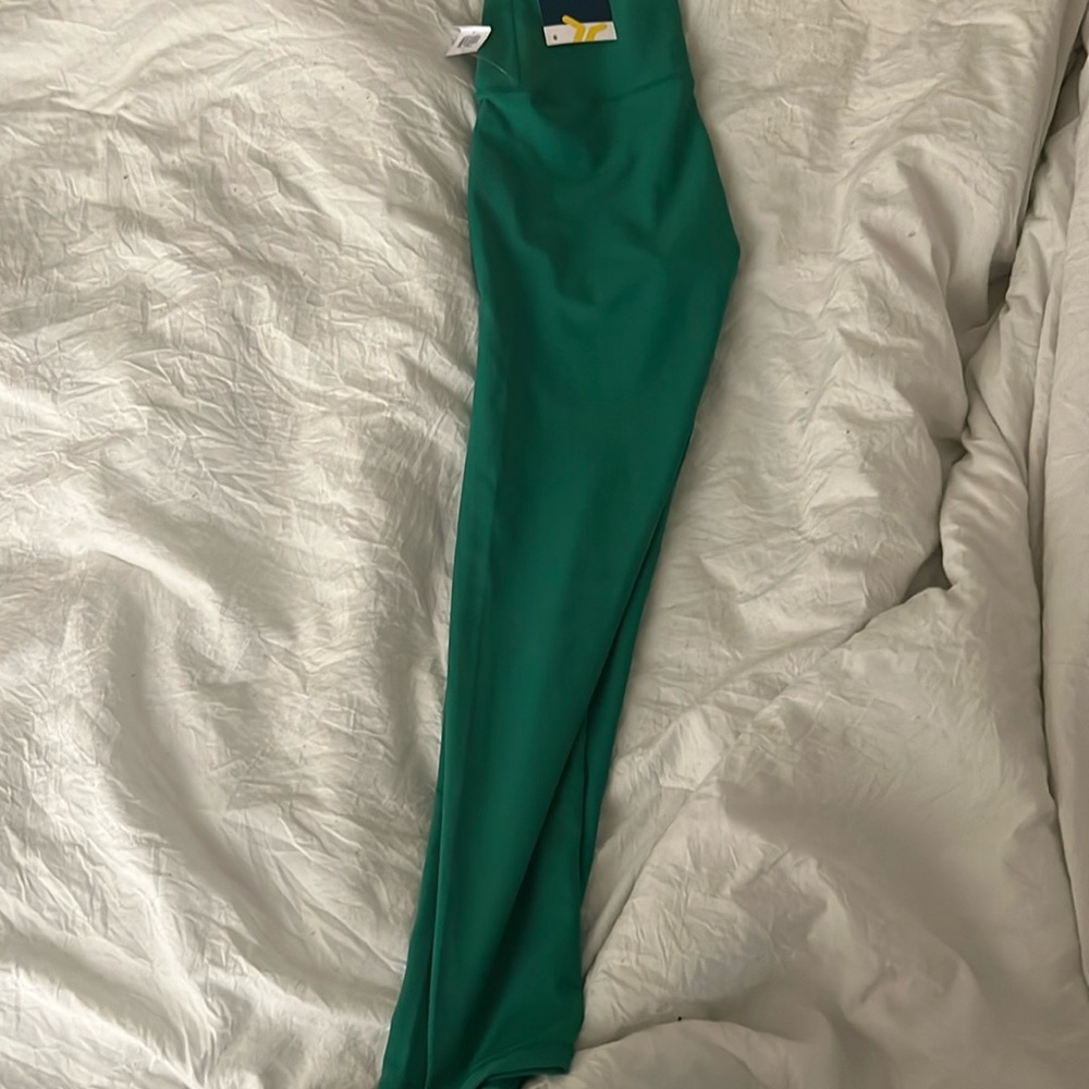 Green leggings